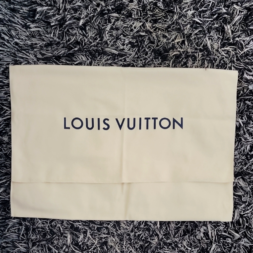 Louis Vuitton Cream Dust Bag